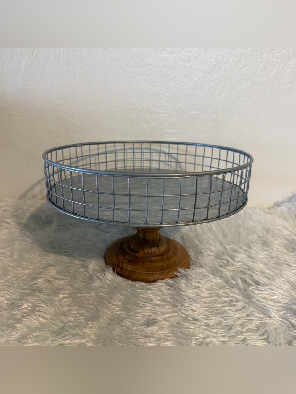 Farmhouse Galvanized Metal & Wood Pedestal Stand Tiered Tray Decor